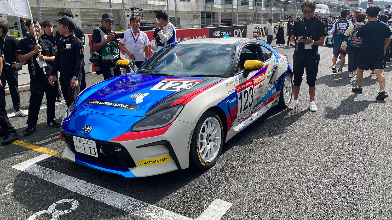 123号車(松井選手)